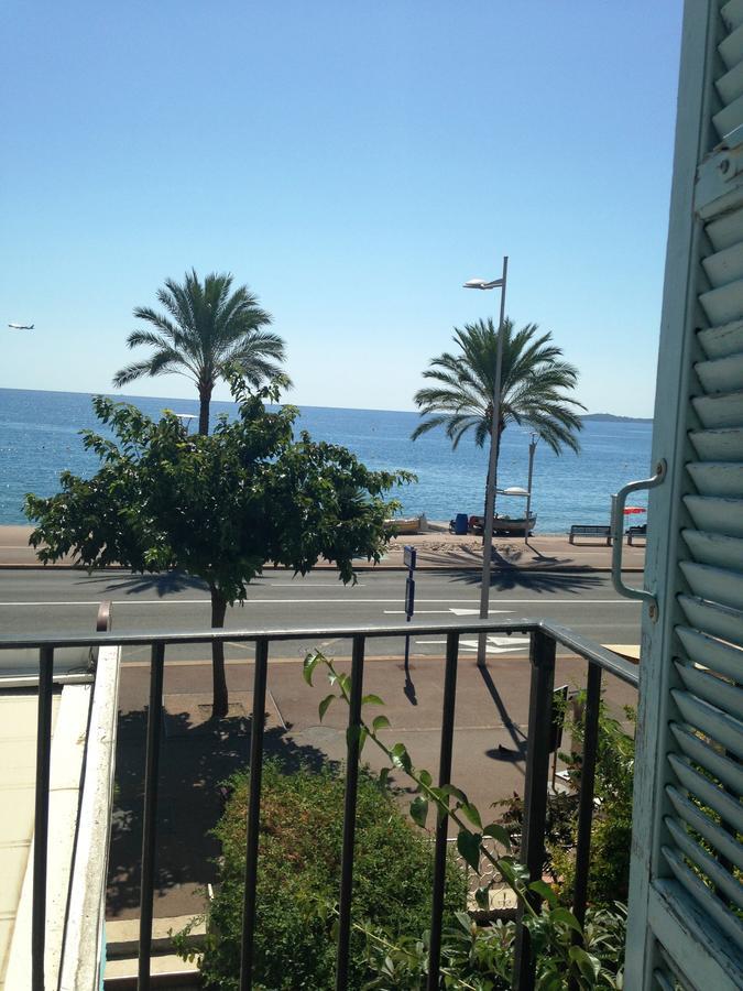Caffe Riviera Aparthotel Cagnes-sur-Mer Buitenkant foto