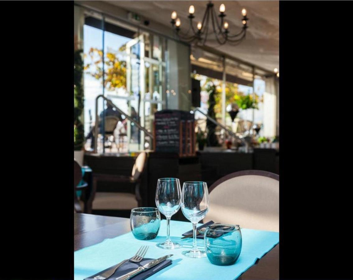 Caffe Riviera Aparthotel Cagnes-sur-Mer Buitenkant foto